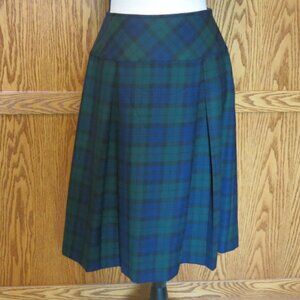 Pendleton black watch plaid knee length skirt size 6 petite, wool, all season